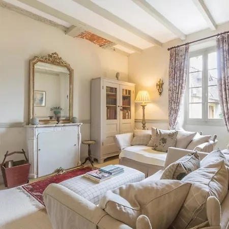 Sleeps 10 Wifi * Lanquais