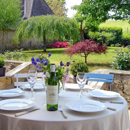 Sleeps 10 Wifi Lanquais