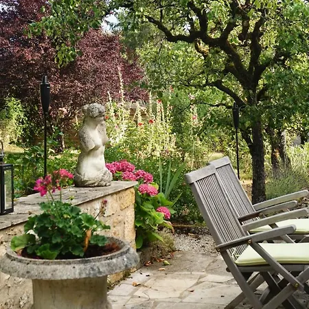 Sleeps 10 Wifi Lanquais